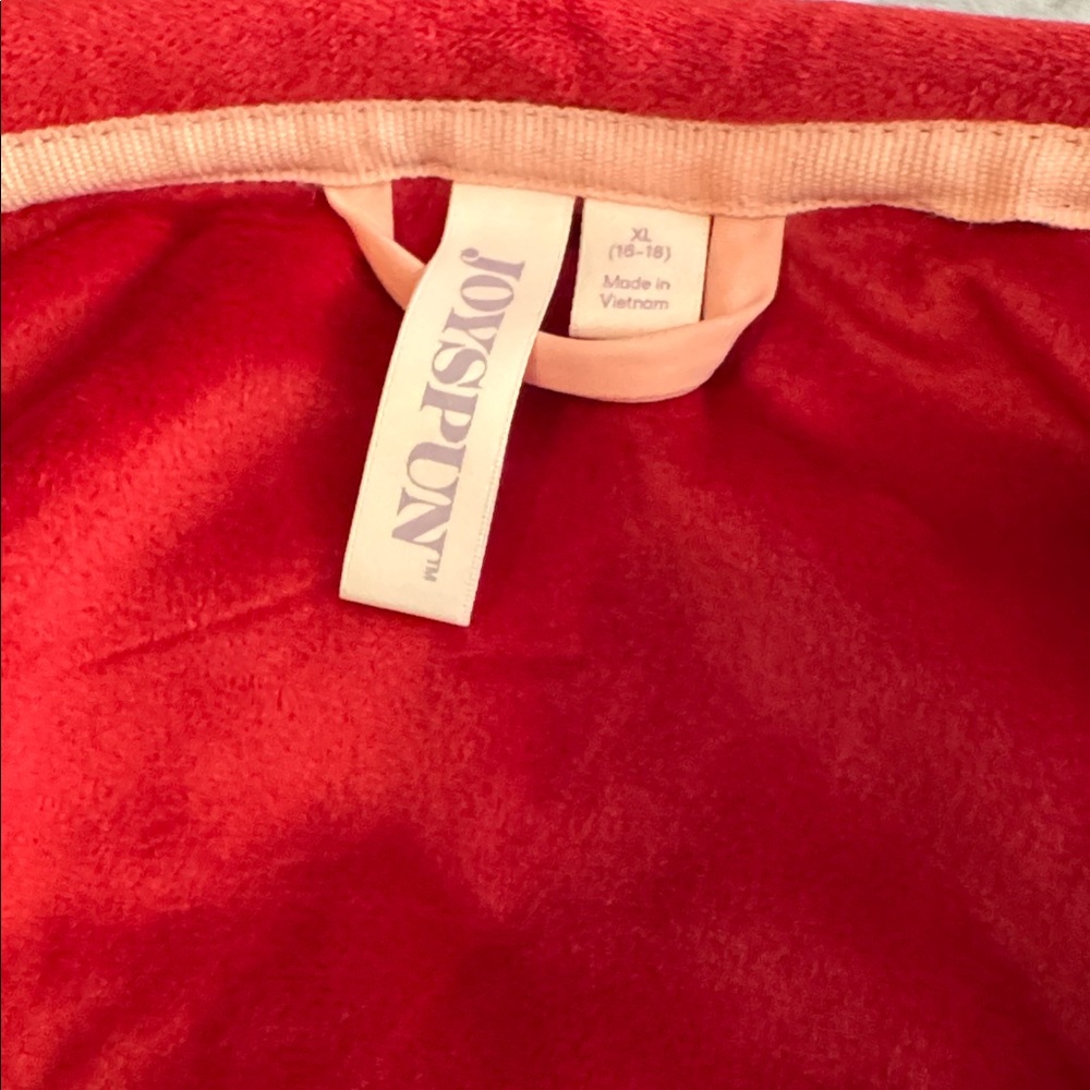 Joyspun robe